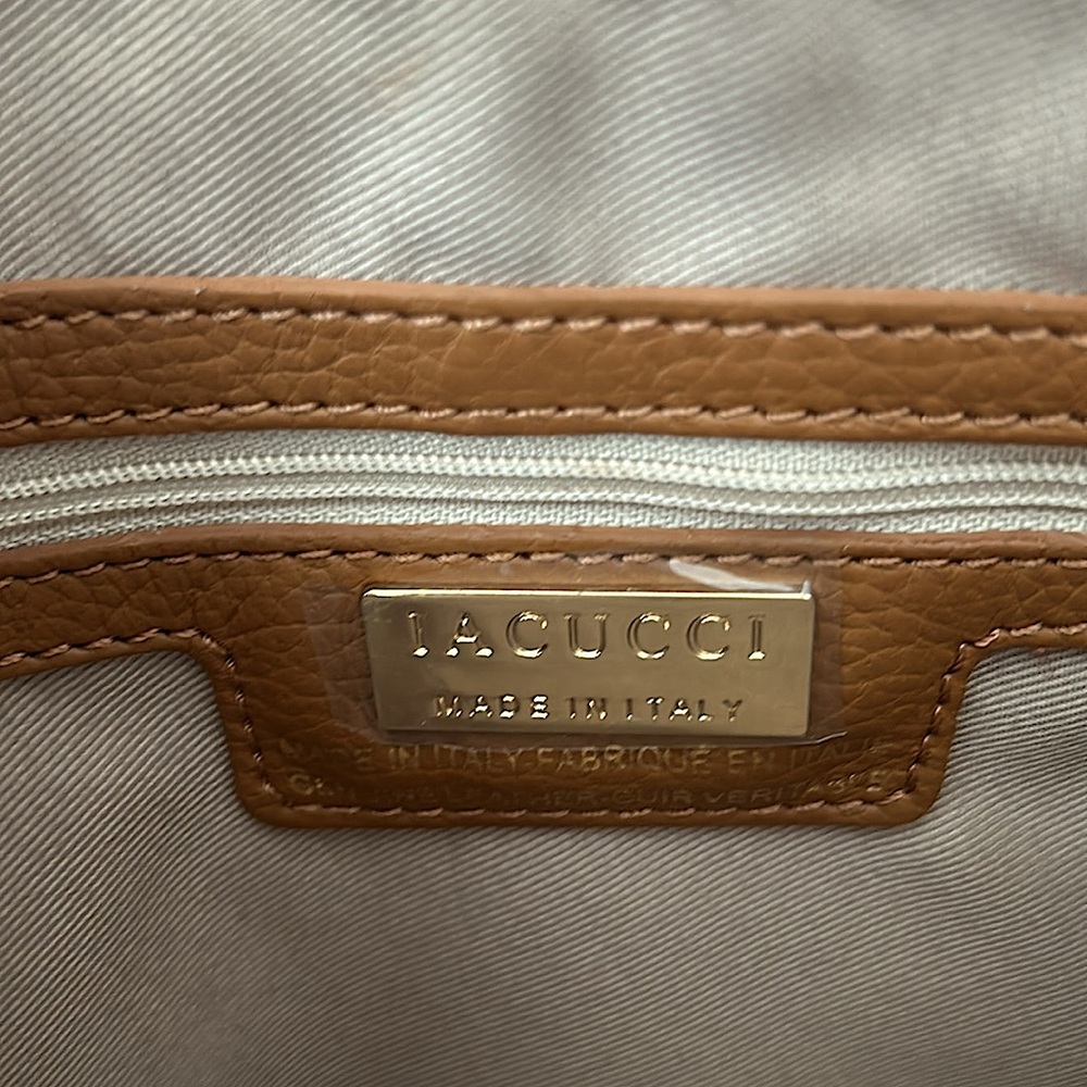 Iacucci Italy Luxurious Caramel Brown Pebbled Leather Handbag Purse 🌸🌸 - Picture 9 of 9
